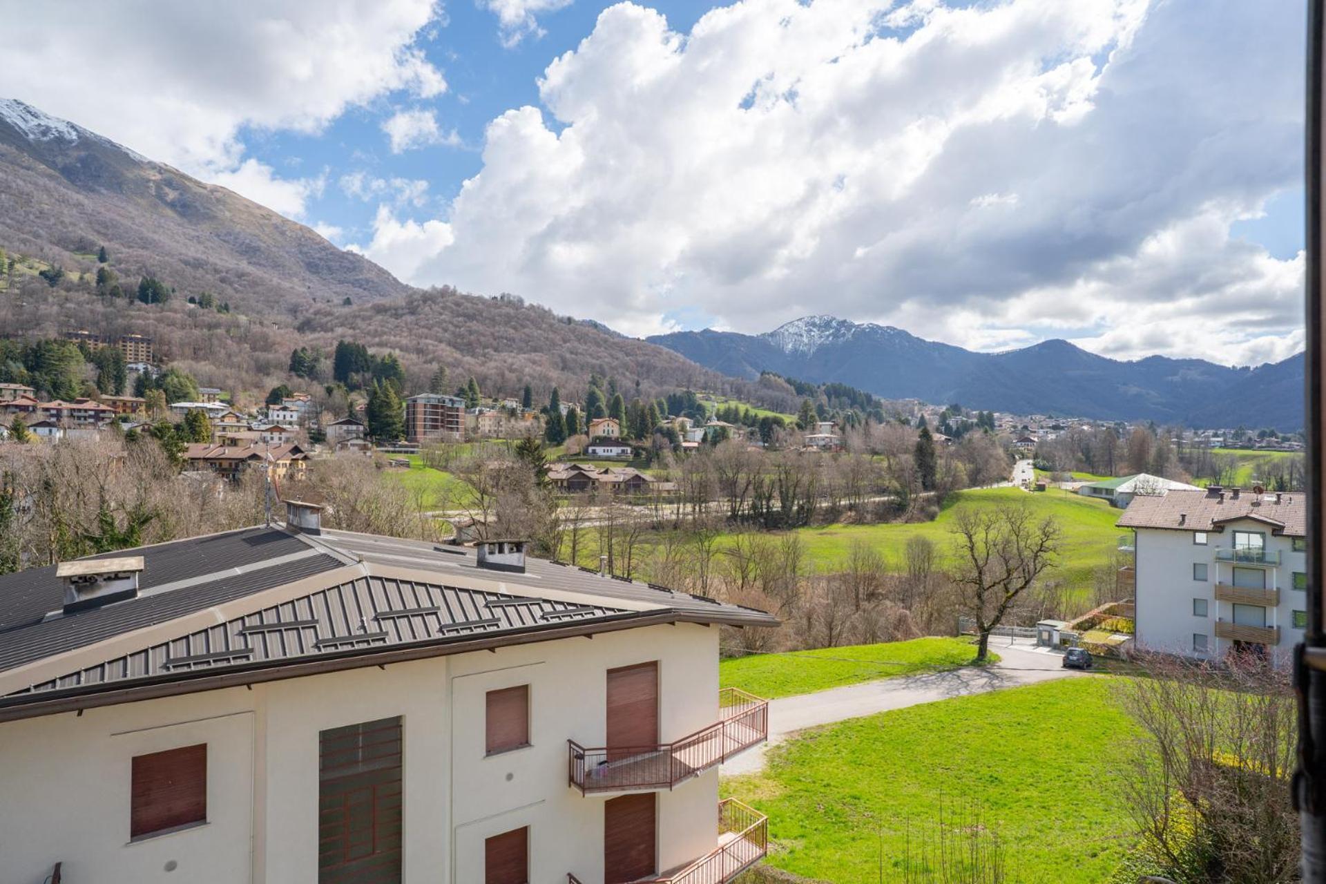 Mountain Lodging With Fireplace And Mountain View Barzio Buitenkant foto